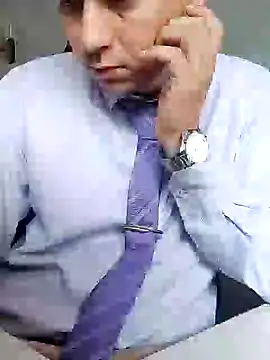 Business dickkk online show from December 12, 2024, 2:44 pm