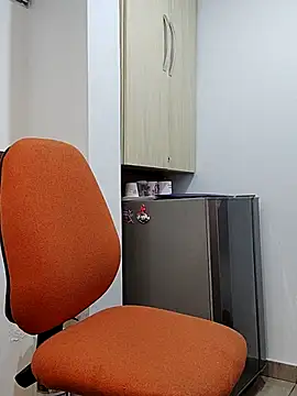 Business dickkk online show from March 4, 2025, 9:22 pm