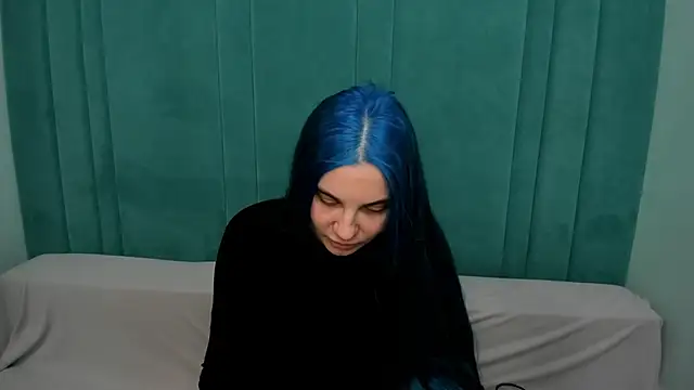 JuliaBusty online show from January 15, 2026, 4:27 am