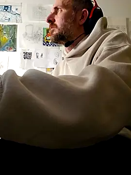 verylargecock online show from November 21, 2025, 4:33 am