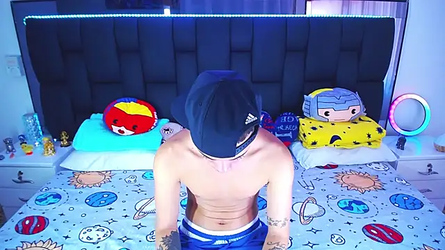 Nice ButtX online show from March 4, 2025, 5:24 pm