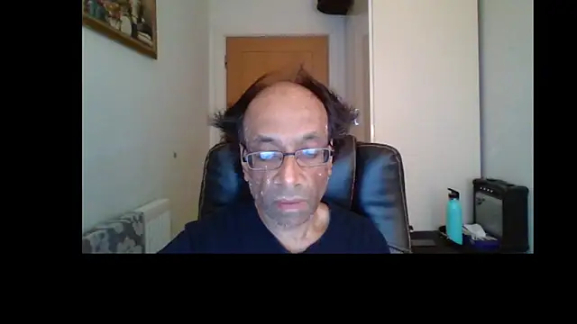Snapshot of rauncher1 chatting on June 15, 2026, 8:14 am rauncher1 online show from June 15, 2026, 8:14 am