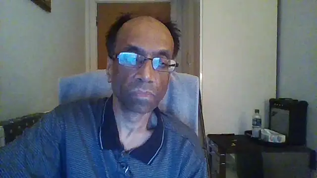 rauncher1 online show from September 29, 2025, 11:32 pm