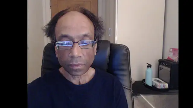 rauncher1 online show from May 5, 2026, 8:17 am