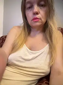 Susanel online show from September 22, 2025, 5:30 pm