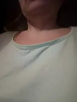 Susanel online show from March 22, 2025, 9:21 pm