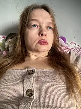 Susanel online show from June 17, 2026, 8:58 am