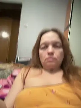 Susanel online show from May 3, 2026, 8:56 pm