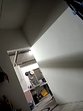 Snapshot of Boy0707@xh chatting on November 30, 2025, 10:43 pm Boy0707xh online show from November 30, 2025, 10:43 pm