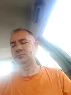 Snapshot of Venelin_ruse chatting on November 3, 2025, 10:19 am Venelin ruse online show from November 3, 2025, 10:19 am