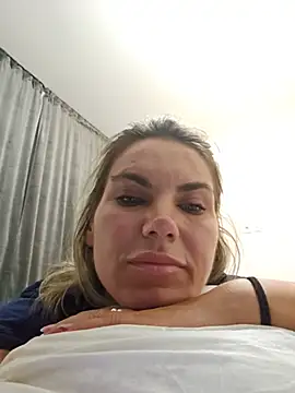 FeliciaKrige online show from July 14, 2026, 10:27 pm