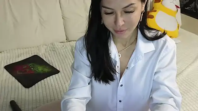 Lady Eve online show from March 5, 2025, 4:24 am