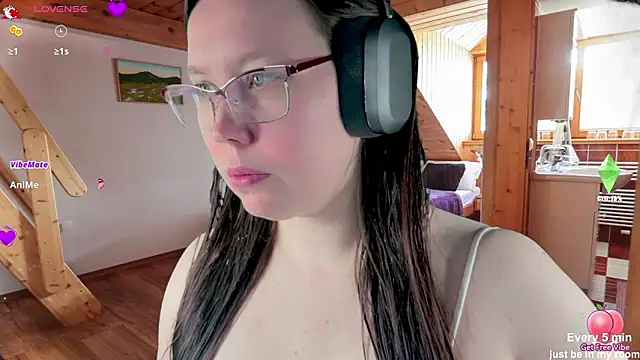 Snapshot of Victoria_Romans chatting on March 7, 2026, 8:03 pm Victoria Romans online show from March 7, 2026, 8:03 pm