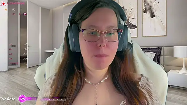 Victoria Romans online show from December 1, 2025, 1:06 am