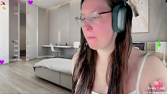 Snapshot of Victoria_Romans chatting on March 1, 2026, 8:31 pm Victoria Romans online show from March 1, 2026, 8:31 pm