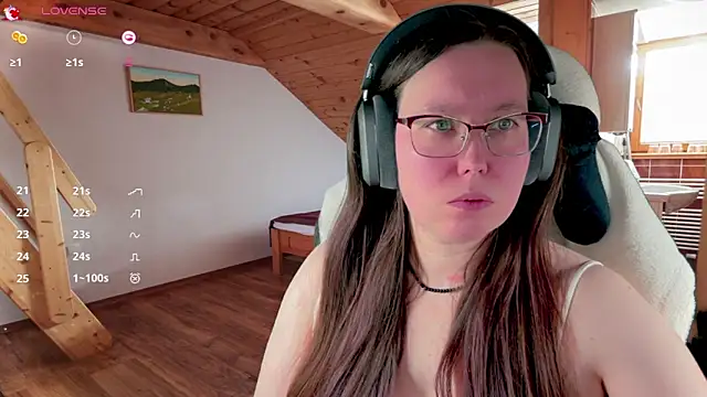 Snapshot of Victoria_Romans chatting on March 20, 2026, 10:16 am Victoria Romans online show from March 20, 2026, 10:16 am