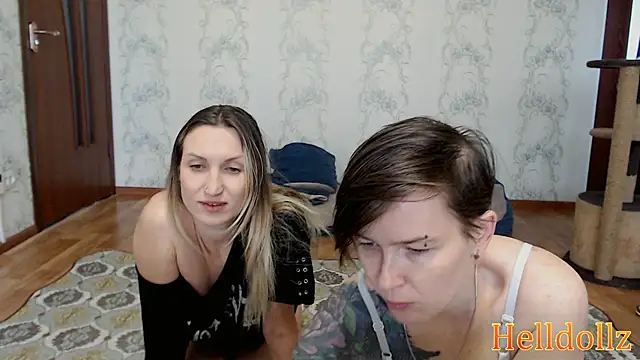 Helldollz online show from December 12, 2024, 8:03 am