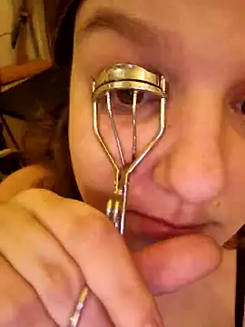 Cutegirlforyou online show from February 11, 2025, 7:44 am