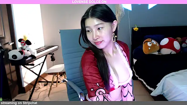 Snapshot of minarocket_ chatting on January 24, 2025, 4:49 pm minarocket online show from January 24, 2025, 4:49 pm