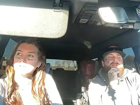 Snapshot of lexymarie chatting on December 20, 2025, 6:11 pm lexymarie online show from December 20, 2025, 6:11 pm