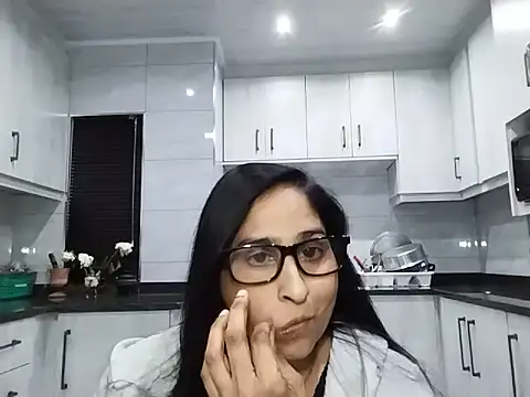 Indiankushy online show from August 5, 2026, 6:35 pm