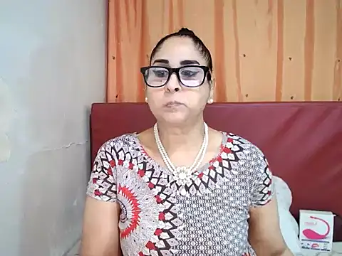 Indiankushy online show from October 22, 2025, 4:39 pm