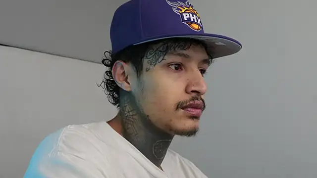 trieone online show from February 28, 2025, 4:21 am