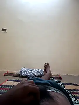 raj6fe online show from February 3, 2025, 11:36 pm