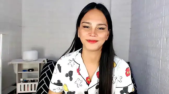 urnaughtydolly69 online show from February 28, 2025, 3:15 pm