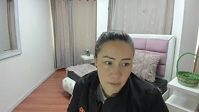 gaby trent online show from June 18, 2026, 4:12 pm
