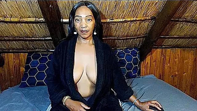 Snapshot of NikkyJigglesX chatting on March 19, 2026, 3:39 am NikkyJigglesX online show from March 19, 2026, 3:39 am