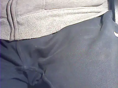 kalinixta online show from December 2, 2025, 9:27 pm