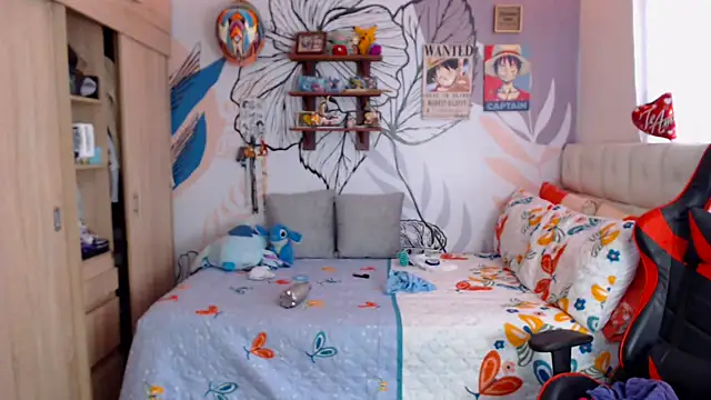 Snapshot of LinzyBaner chatting on March 22, 2026, 5:25 pm LinzyBaner online show from March 22, 2026, 5:25 pm