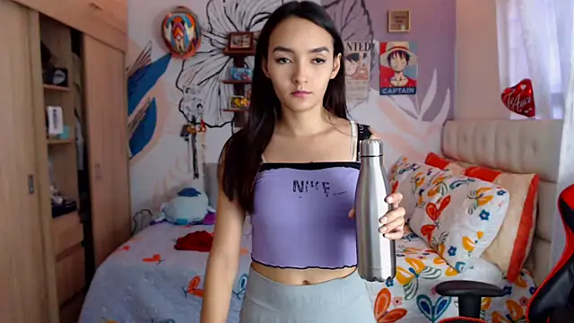 Snapshot of LinzyBaner chatting on March 20, 2026, 9:49 pm LinzyBaner online show from March 20, 2026, 9:49 pm