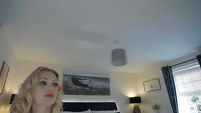 AlbanyWhite online show from March 2, 2026, 1:18 pm