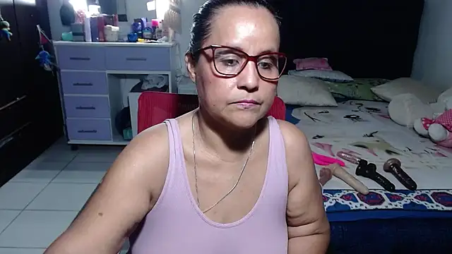 Snapshot of pervert_mommy_ chatting on June 29, 2026, 11:21 am pervert mommy online show from June 29, 2026, 11:21 am