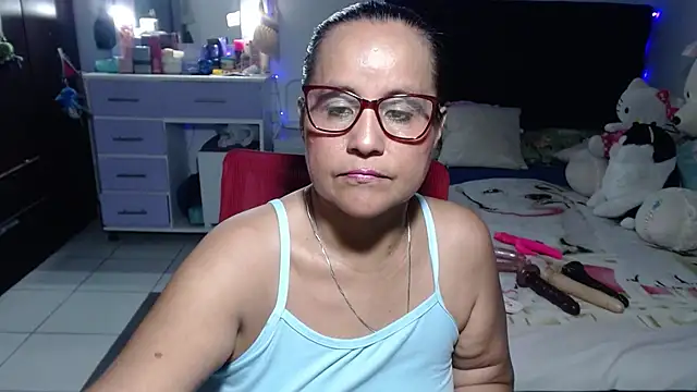 Snapshot of pervert_mommy_ chatting on June 28, 2026, 11:38 am pervert mommy online show from June 28, 2026, 11:38 am