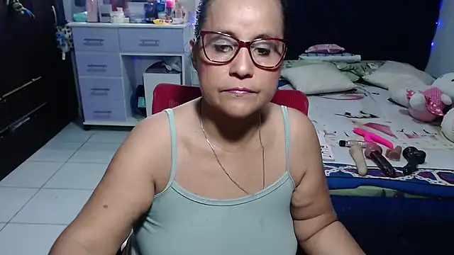 Snapshot of pervert_mommy_ chatting on June 23, 2026, 9:51 am pervert mommy online show from June 23, 2026, 9:51 am