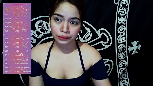  preciousmoira  online show from June 4, 2026, 12:37 am