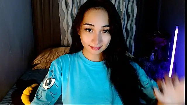 SweetLilly 18 online show from April 26, 2026, 3:15 am