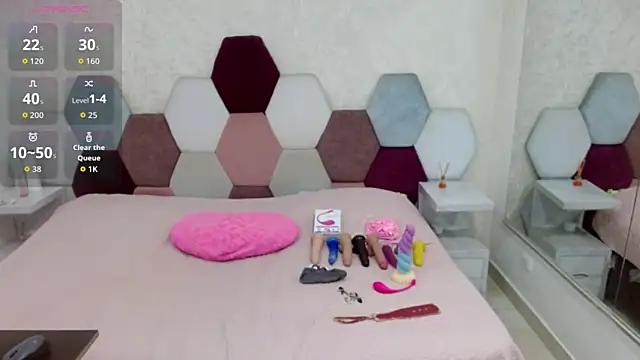 Snapshot of angel_blue chatting on March 12, 2026, 3:27 pm angel blue online show from March 12, 2026, 3:27 pm