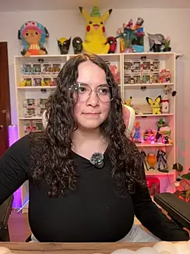 Snapshot of Sweet_sully__ chatting on March 5, 2026, 8:55 am Sweet sully online show from March 5, 2026, 8:55 am