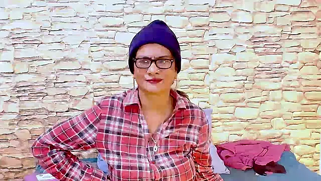 IndianAllure online show from July 7, 2026, 5:21 am