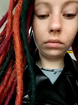 Frost foxy online show from September 21, 2025, 2:28 am