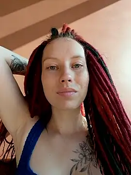 Frost foxy online show from September 10, 2025, 3:05 am