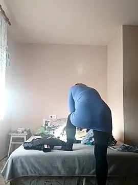 Elza01 online show from March 6, 2025, 7:03 am