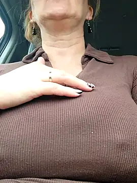 Elza01 online show from October 5, 2025, 9:22 am