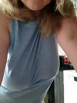 Elza01 online show from October 1, 2025, 5:23 am