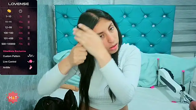 MAARYMOON online show from February 12, 2026, 11:21 am