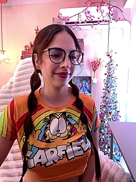 Zoe Bae online show from December 13, 2025, 11:22 pm